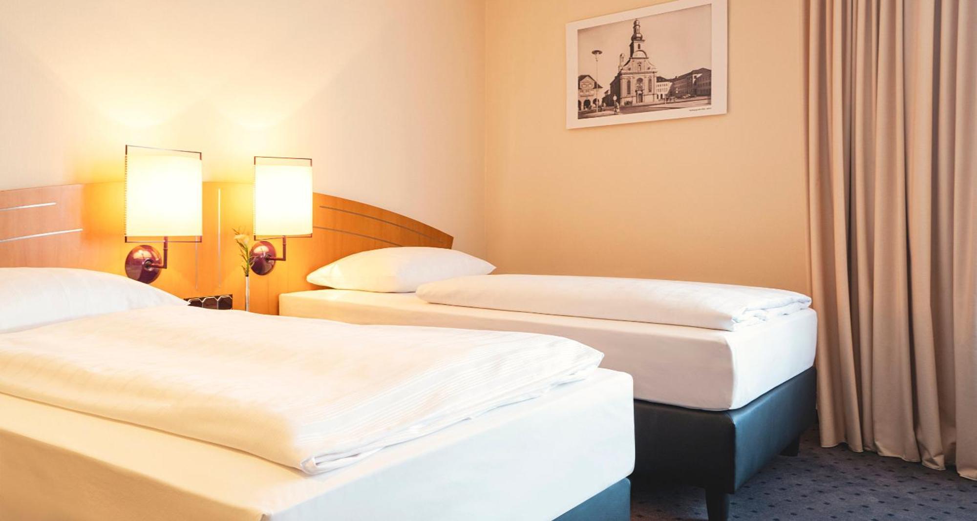 Victor'S Residenz-Hotel Frankenthal Frankenthal  Ruang foto